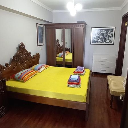 Lika'S Apartment Batumi Luaran gambar